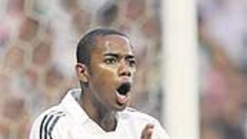 <b>CARTEL PUBLICITARIO. </b>Uniforme Adidas; botas y balón, Nike.