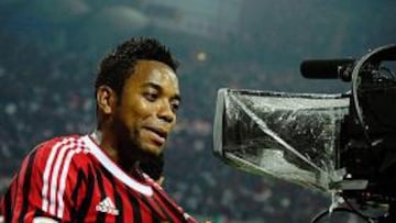 <strong>ROBINHO SE DIVIERTE.</strong>