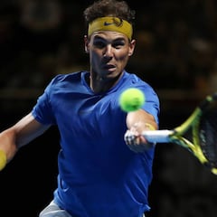 Nadal regresa aunque cae con Kyrgios antes de Australia