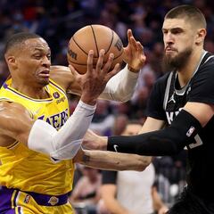 "Westbrook tiene que decirle a LeBron que se quite del medio"