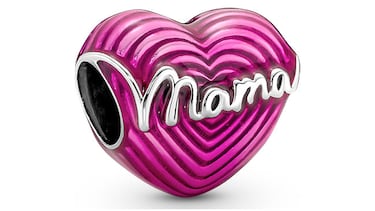 Cuatro joyas de plata de Pandora perfectas para regalar en el Da de la Madre
