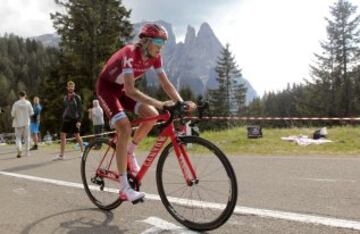 Zakarin.