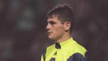 <b>SALVADOR. </b>Iker se ha caracterizado por sus paradas imposibles, como la que le hizo a Forlán en el último derbi y que ayudó al Madrid a ganar por 2-0.