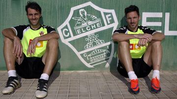 Pelegrín y Edu Albacar son los únicos jugadores del Elche que estaban en el equipo en 2011, cuando se enfrentaron al Valladolid en el playoff de ascenso.