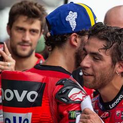 Bagnaia se queda sin ayuda