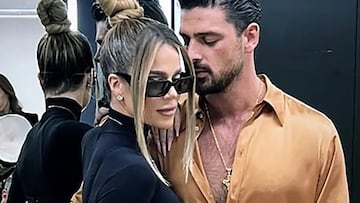 El actor italiano Michele Morrone ha abordado los rumores de relación con Khloé Kardashian tras ser vistos juntos en el desfile de Dolce & Gabbana.