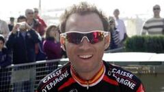 Valverde sufre para llevarse la carrera