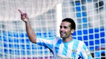 <b>EL REGRESO DE UN ILUSTRE. </b>Juan Ramón Muñiz reinventa a Fernando como extremo derecho.