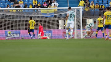 Las Palmas durante su partido ante el Córdoba.