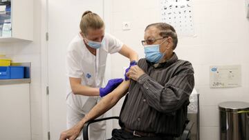 Vacuna contra la gripe 2020: qui¨¦n debe pon¨¦rsela y posibles reacciones y efectos secundarios