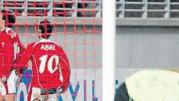 <b>DESENCANTO Y PRIMERA BRONCA. </b>El pírrico empate ante la Ponferradina llevo la desilusión a una grada desencantada con los suyos.