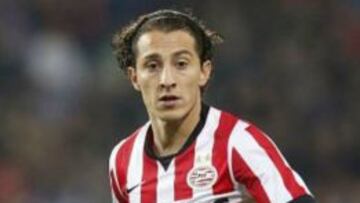 Andrés Guardado ha sido elegido dos veces en el once ideal de la liga holandesa en la actual temporada.