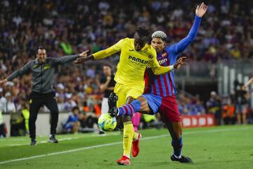 Araujo y Jackson.