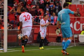 Kevin Gameiro celebra su gol, el 2-0.