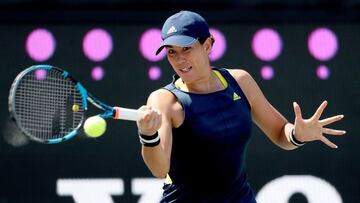 Muguruza, por la vía rápida