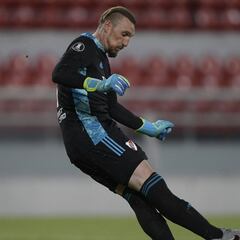 Armani: "River es un club para quedarse toda la vida"