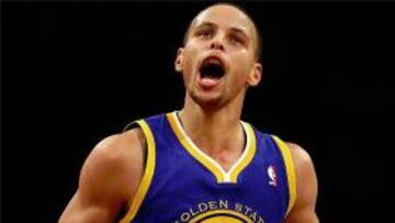 Curry se exhibió en su ciudad natal