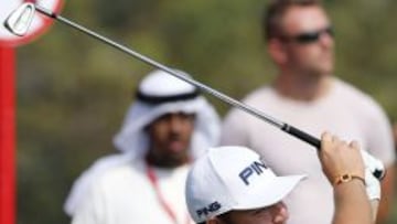 El ingles Andy Sullivan es líder en Abu Dhabi.