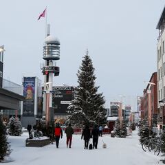 Ni Francia ni Alemania: el país donde casi la mitad de los contratados son extranjeros
