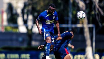 Julián Quiñones participó en el duelo amistoso ante Atlante