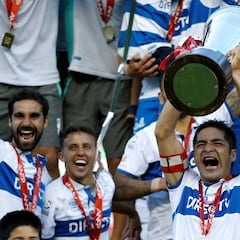 Católica habría ganado 3 de los últimos 4 títulos con torneo largo