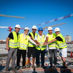 Laporta lleva a Pedri, Yamal y Gavi a ver las obras del Camp Nou