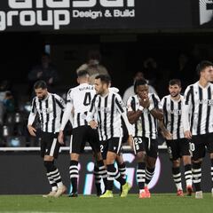 La dupla Pedro Alcalá – Kiko Olivas sale fortalecida