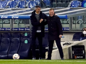 Imanol Alguacil y Ronald Koeman.