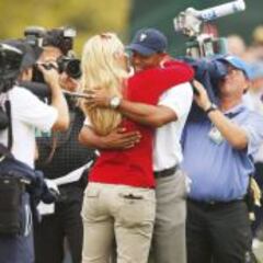 Tiger Woods le da a Estados Unidos la Presidents Cup