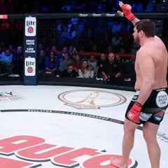 Mitrione y Kharitonov se citan en Bridgeport para saldar cuentas