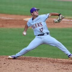 Where are the NCAA College World Series Super Regionals being held?