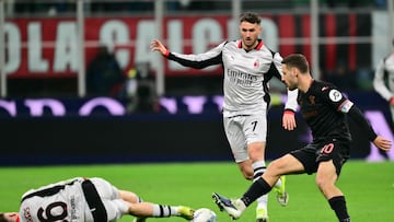 Five months later, the Mexican striker returned to the field after overcoming an injury to his right ankle.