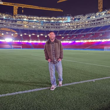 Fotografía de Lionel Messi en el interior del estadio Camp Nou.