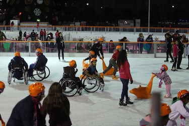 ¡Ya puedes asistir a la pista de hielo del Zócalo de la CDMX!