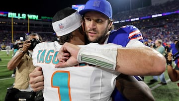ORCHARD PARK, NEW YORK - SEPTEMBER 18: Josh Allen #17 of the Buffalo Bills and Tua Tagovailoa #1 of the Miami Dolphins embrace following the game at Highmark Stadium on September 18, 2025 in Orchard Park, New York. Bryan M. Bennett/Getty Images/AFP (Photo by Bryan M. Bennett / GETTY IMAGES NORTH AMERICA / Getty Images via AFP)