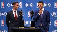 Steve Nash y Stephen Curry. Ambos son dos veces MVP de la NBA.