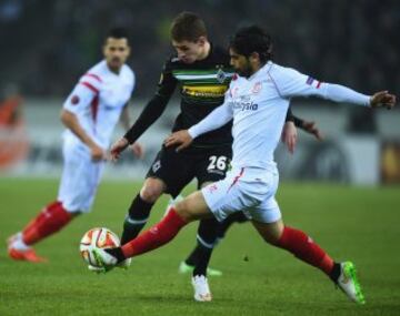 Thorgan Hazard y Ever Banega.