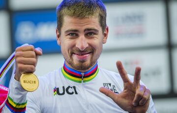 Peter Sagan es el primer ciclista de la historia en conquistar tres Mundiales de forma consecutiva: Richmond 2015, Doha 2016 y Bergen 2017.