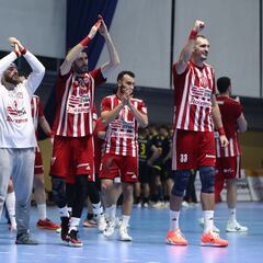 El Triana ficha al gigante y campeón mundial Ángel Montoro