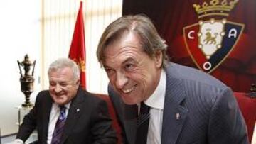 El Osasuna, con deudas.