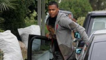 Julio Baptista podría ser operado hoy en Barcelona