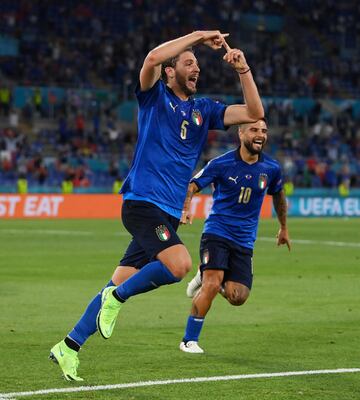 1-0. Manuel Locatelli celebra el primer gol.