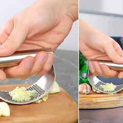 Esta prensa corta el ajo en trozos pequeños con el peso corporal