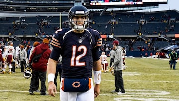 CHICAGO, IL - DECEMBER 24: Matt Barkley #12 of the Chicago Bears walks off of the field after losing to the Washington Redskins at Soldier Field on December 24, 2016 in Chicago, Illinois. The Washington Redskins defeated the Chicago Bears 41-21. David Banks/Getty Images/AFP
== FOR NEWSPAPERS, INTERNET, TELCOS & TELEVISION USE ONLY ==