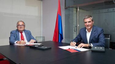 Estupi?¨¢n se despide de Osasuna