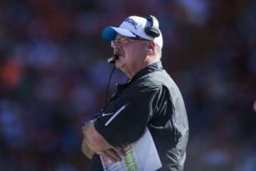 Andy Reid, head coach de Kansas City Chiefs, fue uno de los entrenadores que ayudaron a Jerry Rice en la Pro Bowl. El m¨ªster ha tenido una temporada antol¨®gica, con una racha de 11 victorias seguidas, a pesar de perder a su estrella ofensiva, Jamaal Charles.
