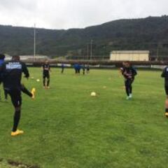 Once Caldas se prepara para enfrentar al Corinthians de Brasil