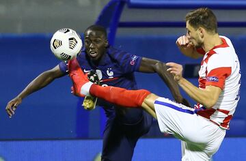 Ferland Mendy con Borna Barisic.