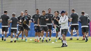 Heynckes sólo piensa en el Madrid y alineará hoy un equipo lleno de no habituales. Los titulares se reservan para el Bernabéu.