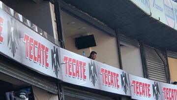 Pedro Caixinha, estadio Universitario